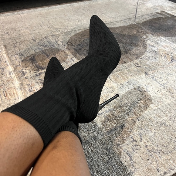 Black Pointed-Toe Mid Calf Sock Boots - Picture 7 of 8